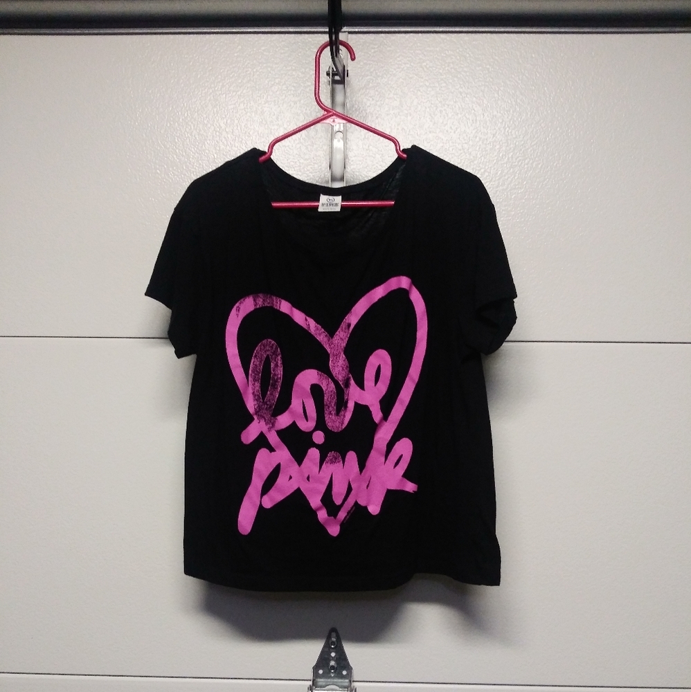 Victoria's Secret Pink t-shirt